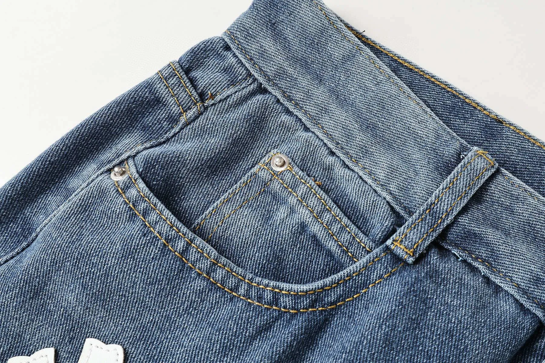 P270 Chrome Hearts/Chrome Hearts Classic Color Leather Cross Washed Color Fabric Unisex Denim Trousers Color: Picture Color Code Number: 28-36